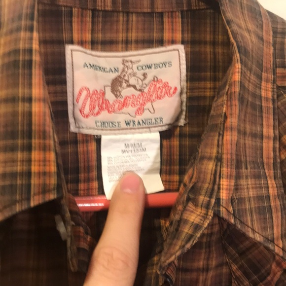 Men’s Medium Wrangler western style shirt - Picture 3 of 5
